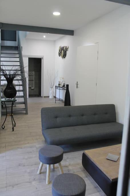 Independant Tres Calme Dans Propriete Apartment *